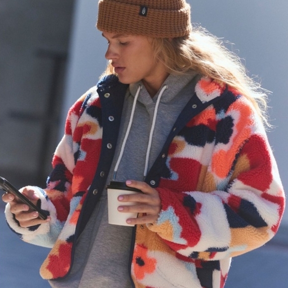 Colorful Patterned Fleece Jacket - Picture 2 of 2